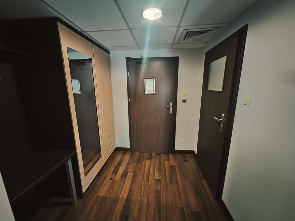 Maka I Magia Obiady Domowe Hotel ซัมบรูฟ ภายนอก รูปภาพ